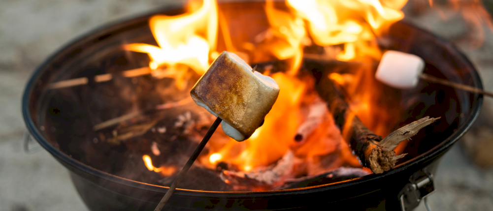 Bilde: Grilling av marshmallows